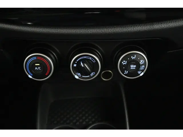 Toyota Aygo X 1.0 VVT-i MT Play 2024 Benzine 7