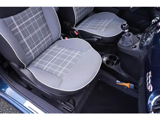 Fiat 500C 0.9 TwinAir Turbo Lounge 2019 Benzine 44