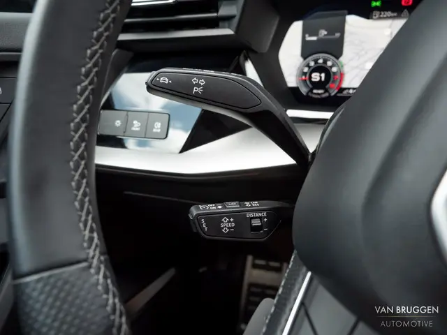 Audi A3 Limousine 35 TFSI S-Line 2022 Benzine 19