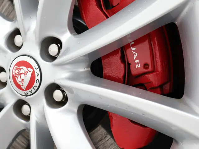 Jaguar F-Type 3.0 V6 340 PK COUPÉ 2017 Benzine 13