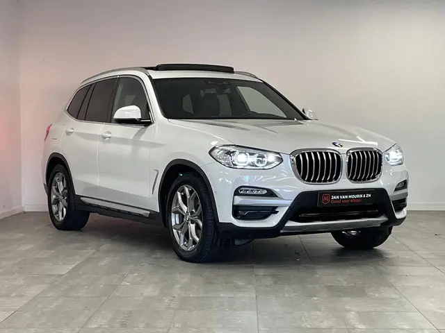 BMW X3 xDrive20i High Executive 2019 Benzine 5