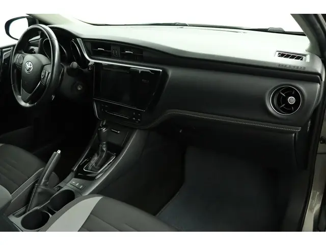 Toyota Auris 1.2T Aspiration 2017 Benzine 42