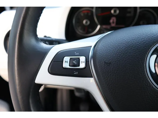 Volkswagen up! 1.0 beats 2021 Benzine 25