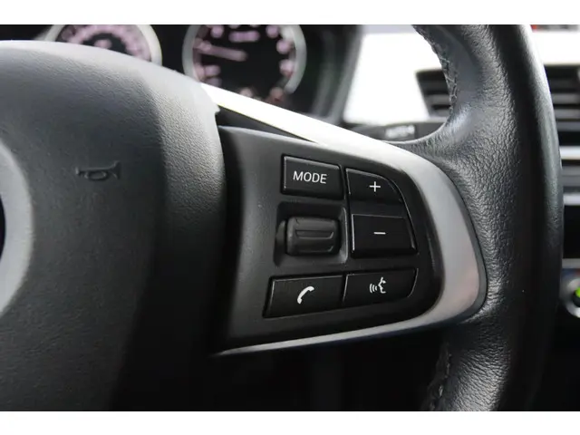 BMW X2 sDRIVE18i HIGH EXECUTIVE 2018 Benzine 16