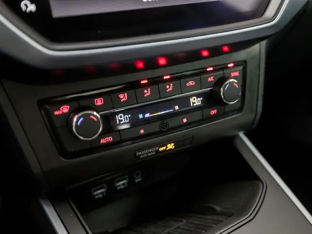 SEAT Arona 1.0 TSI Xcellence Business Sport 2020 Benzine 9