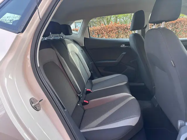 SEAT Ibiza 1.0 TSI Style Business Intense 2019 Benzine 14