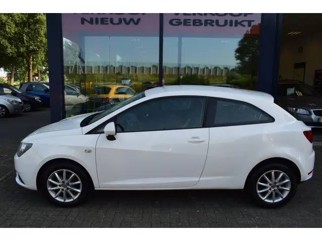 SEAT Ibiza 1.2 Style airco 2013 Benzine 2