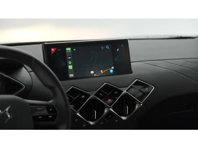 DS DS 3 Crossback PureTech 100 Montmartre 2022 Benzine 44