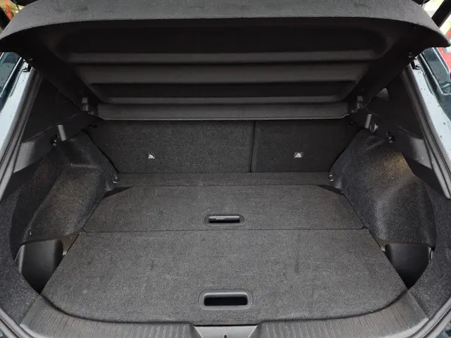 Nissan QASHQAI 1.3 MHEV Xtronic Tekna Plus 2025 Benzine 9