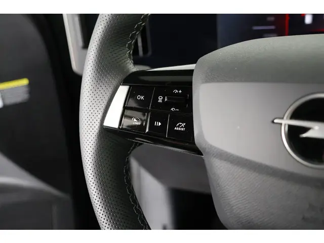 Opel Astra Electric 54 kWh GS 2025 Elektrisch 18