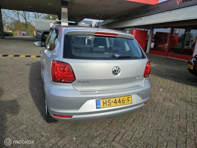 Volkswagen Polo 1.0 2015 Benzine 3