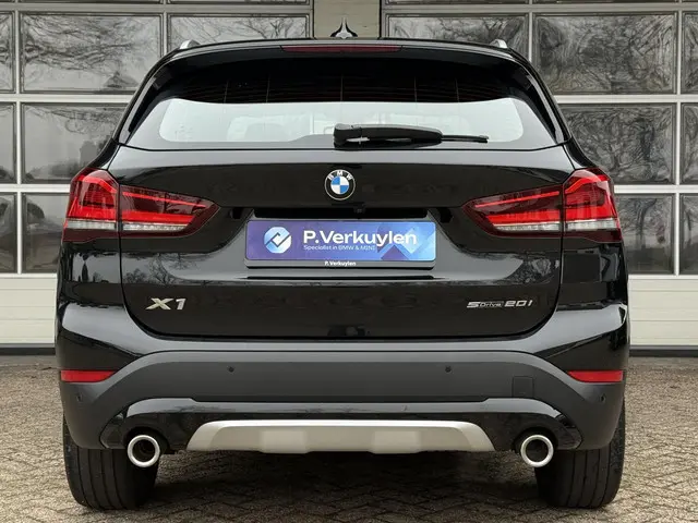 BMW X1 sDrive20i VDL Nedcar Edition 2020 Benzine 9