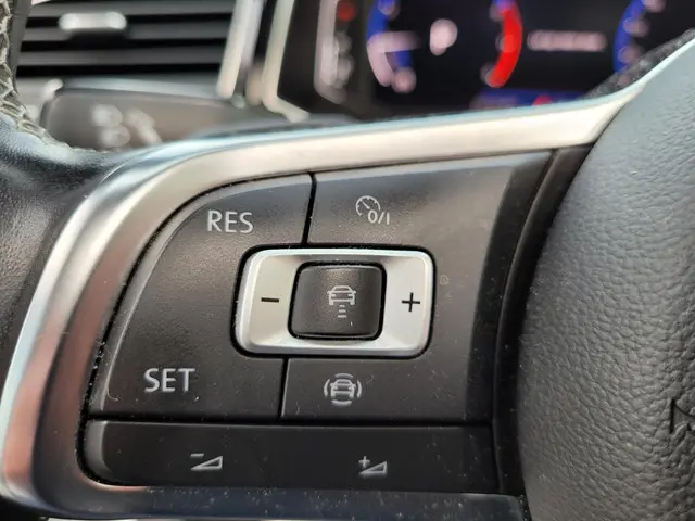 Volkswagen T-Roc 1.5 TSI Sport Business R 2020 Benzine 22