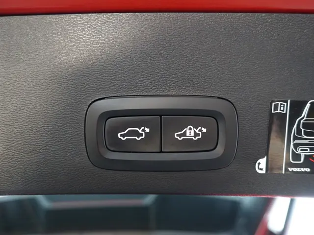 Volvo XC40 Recharge P8 AWD R-Design Aut- 2020 Elektrisch 35