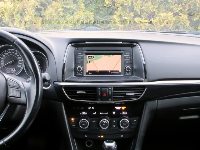 Mazda 6 2.0i Automaat*Navi *Pdc*Cruise*165 PK* 2013 Benzine 10