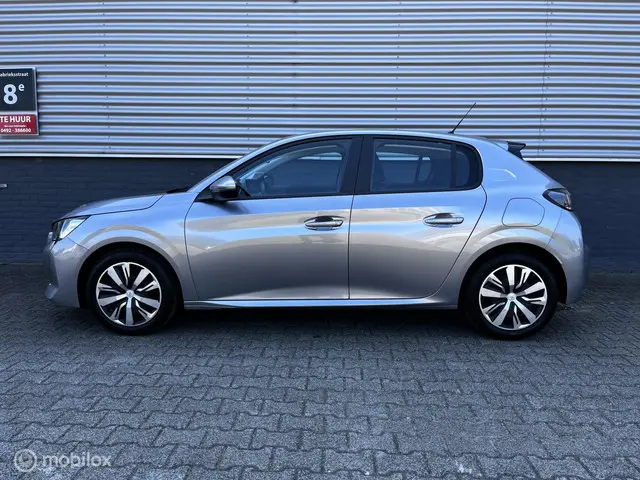Peugeot 208 1.2 PureTech|NAVI|CARPLAY|CRUISE|LED| 2019 Benzine 3