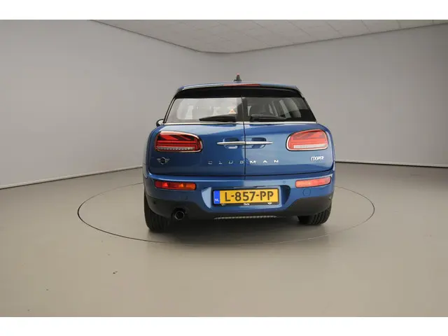 MINI Clubman Cooper 2021 Benzine 3