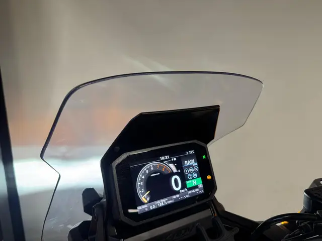 Honda NC 750 Scooter X-ADV KEYLESS LED 2022 Benzine 18