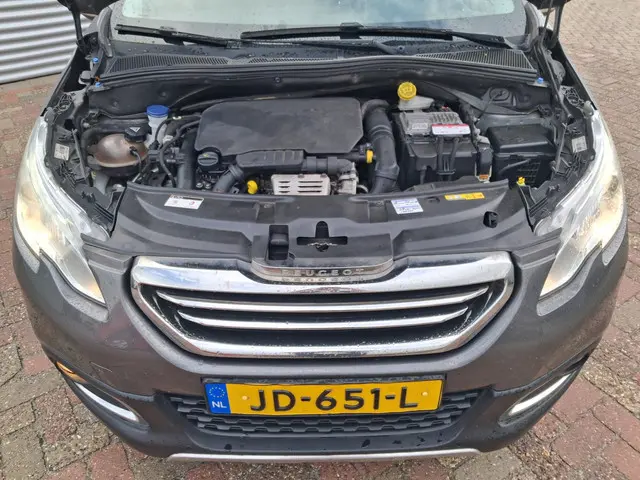 Peugeot 2008 1.2 PureTech Allure 2016 Benzine 14