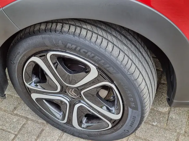 Citroën C3 1.2 PureTech S&S Feel Edition 2020 Benzine 29