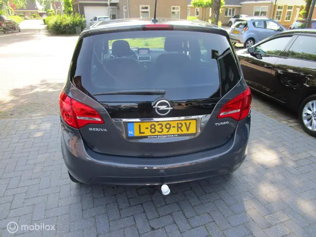 Opel Meriva 1.4 Turbo Cosmo automaat'2015 2015 Benzine 4
