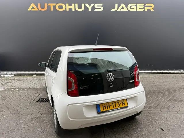 Volkswagen up! 1.0 move up! BlueMotion 2015 Benzine 2