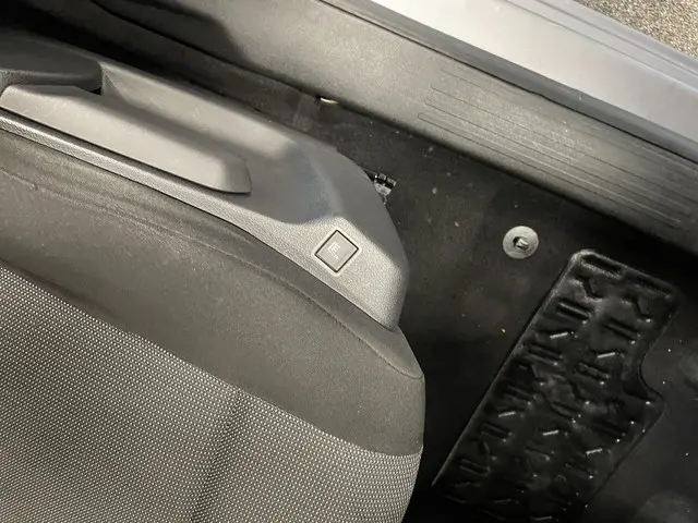 Opel Combo-e L1H1 50 kWh Automaat 2022 Elektrisch 24