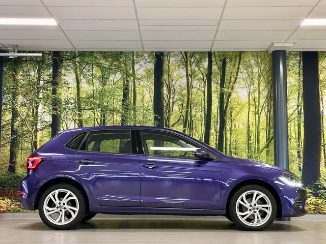 Volkswagen Polo 1.0 TSI R-Line Business 2021 Benzine 4