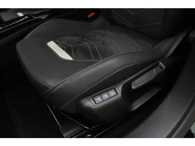 Opel Mokka 1.2 Turbo Hybrid GS 2024 Hybride Benzine 18