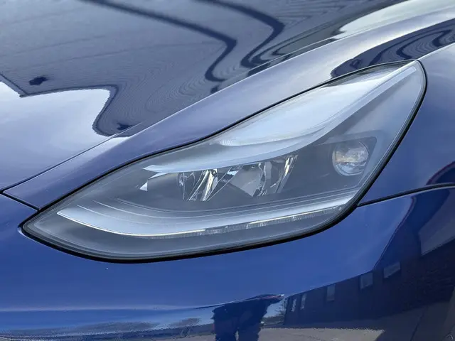 Tesla Model 3 Long Range AWD 75 kWh 2021 Elektrisch 48