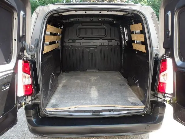 Opel Combo 1.5D L1H1 100 PK AIRO CRUISE PDC 2022 Diesel 12