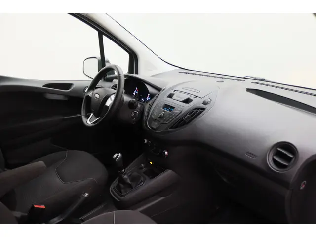 Ford Transit Courier 1.0 Trend EcoBoost S&S 2021 Benzine 2