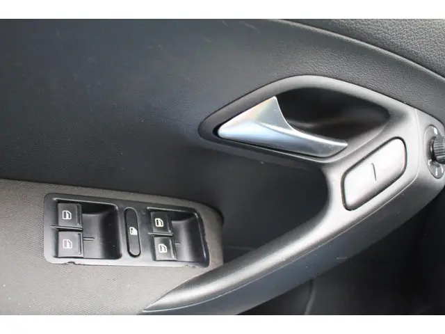 Volkswagen Polo 1.2 TSI Highline 2012 Benzine 13