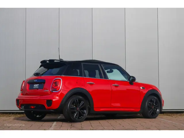 MINI Cooper Mini 1.5 JCW 2017 Benzine 16