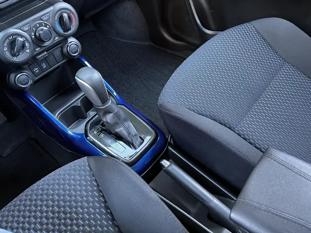 Suzuki Ignis 1.2 Select Smart Hybrid 2023 Benzine 22