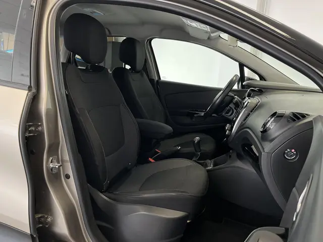 Renault Captur 0.9 TCe Dynamique 2015 Benzine 11