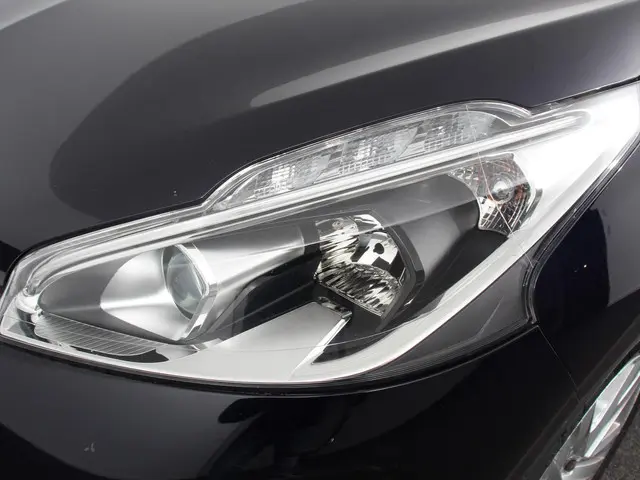 Peugeot 208 1.2 PureTech Allure 2019 Benzine 26