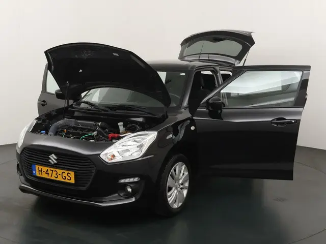 Suzuki Swift 1.2 Select Smart Hybrid 2020 Benzine 17