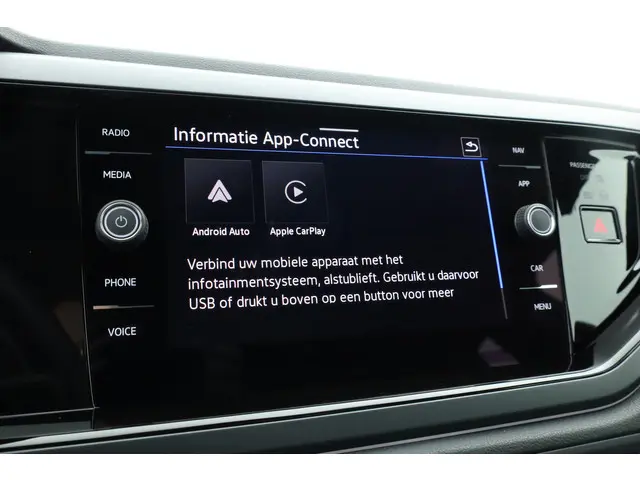 Volkswagen Polo 1.0 TSI R-Line DSG 2025 Benzine 23