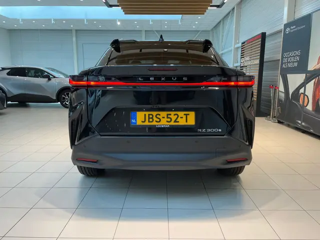 Lexus RZ 300e Business Line 71 kWh 2025 Elektrisch 6