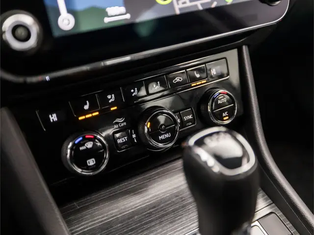 Škoda Superb Combi 1.5 TSI ACT Sport 2021 Benzine 9