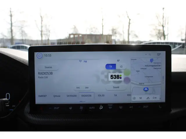 Ford Kuga 2.5 PHEV ST-Line X 2025 Hybride Benzine 18