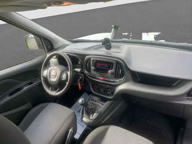 Fiat Doblò Cargo 1.3 MJ L1H1 2020 Diesel 14