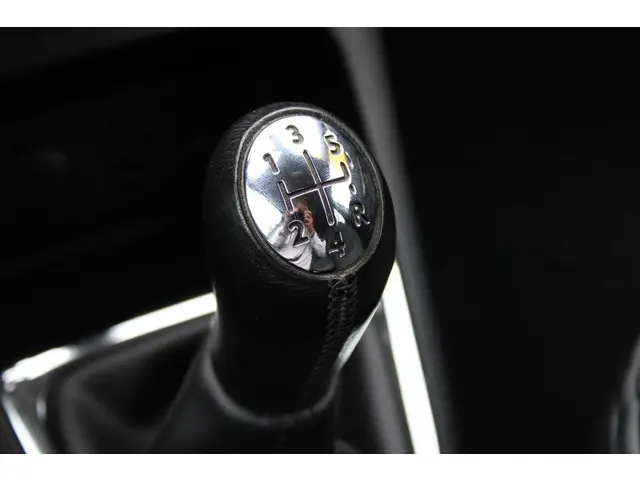 Renault Captur TCe 90 Dynamique 2015 Benzine 25