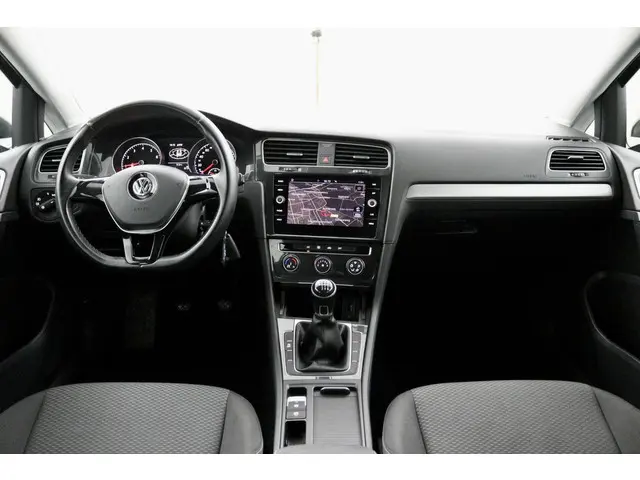 Volkswagen Golf 1.0 TSI Life antraciet 2020 Benzine 3