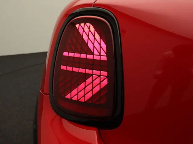 MINI Cabrio C 2026 Benzine 10