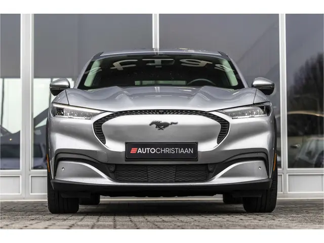Ford Mustang Mach-E RWD 75 kWh 2021 Elektrisch 3