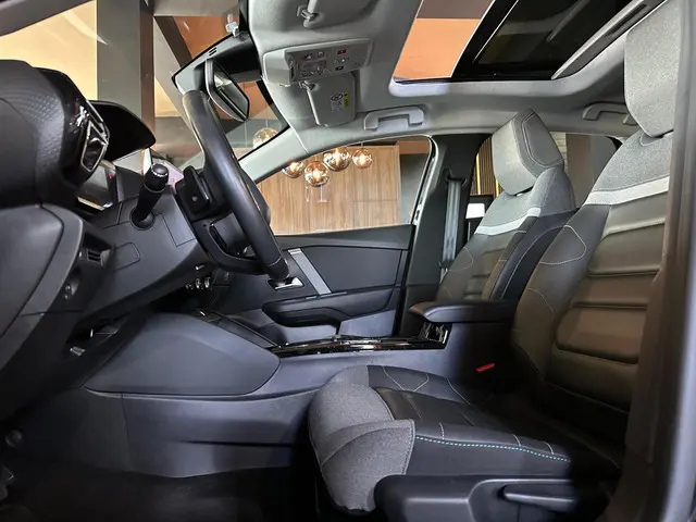 Citroën C4 1.2 Puretech Shine 2021 Benzine 16