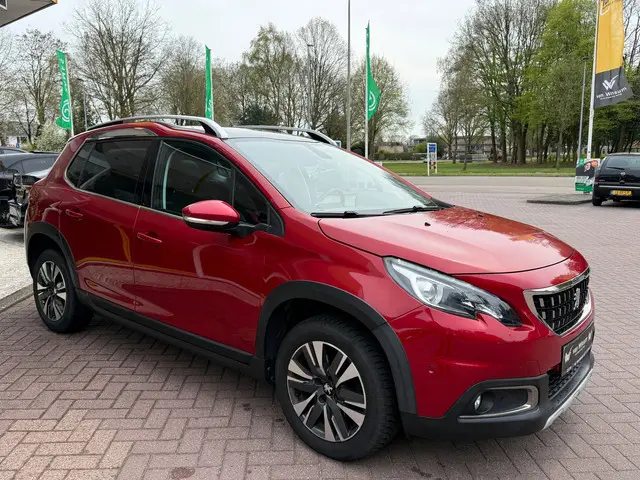 Peugeot 2008 1.2 PureTech Allure Automaat 2018 Benzine 8