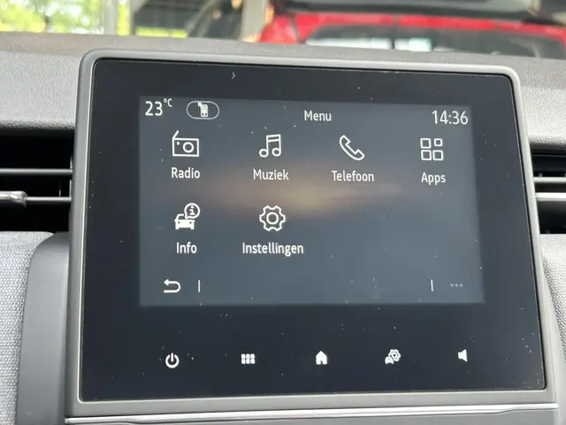 Mitsubishi Colt 1.6 HEV Intense 2025 Hybride Benzine 12